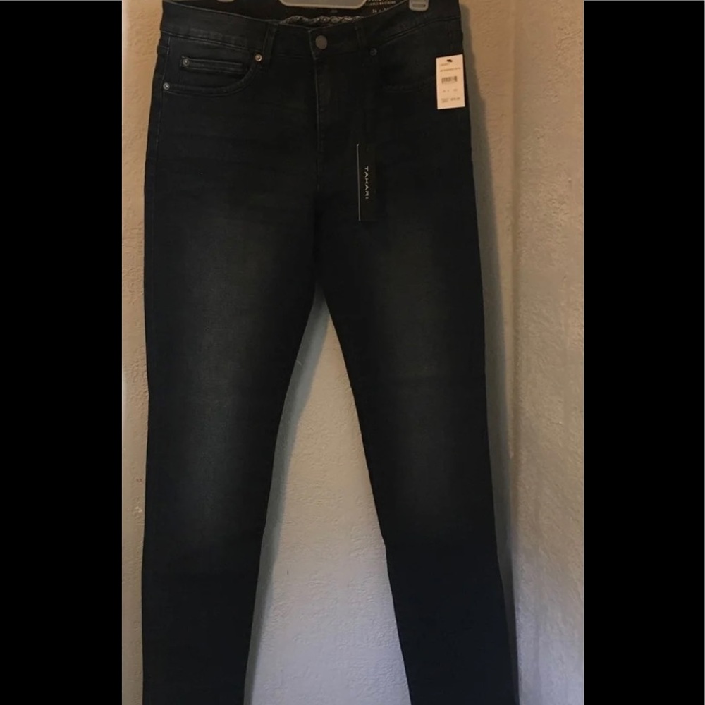 Tahari Men’s Jeans